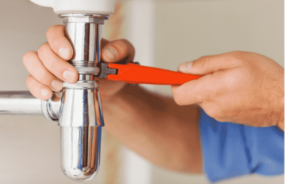 tightening a sink pipe